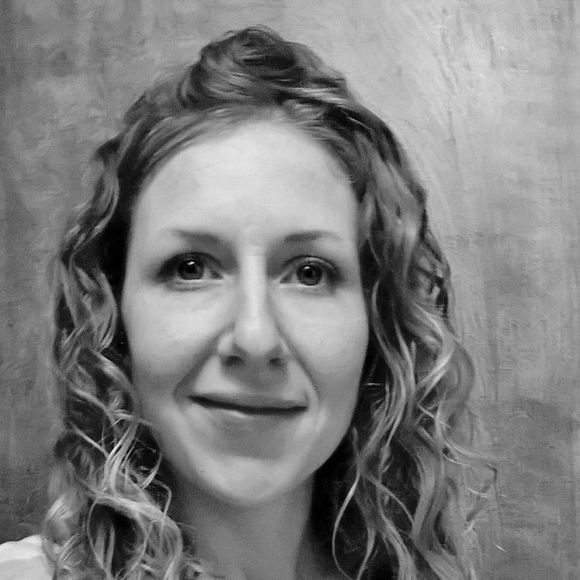 Meet your Posher, Miranda - Picture 1 of 1